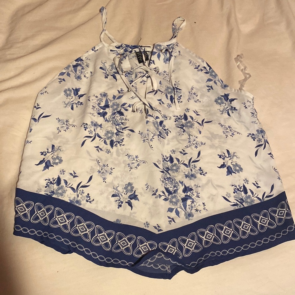 I’m selling a rue 21 never worn dress shirt